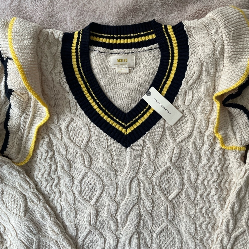 NWT Anthropologie Maeve Ruffle V-Neck Cable Sweater Size M - Picture 5 of 13
